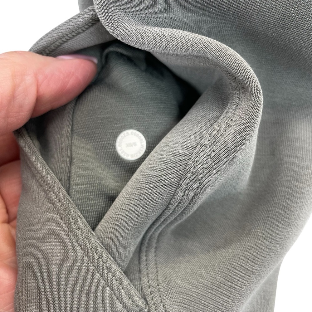 Lululemon Softstreme Belted Wrap Jacket Grey Sage XS/S - Picture 12 of 16